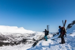 Utsikt over Gausdalen og Gaustknea på vei opp mot Bosnos
